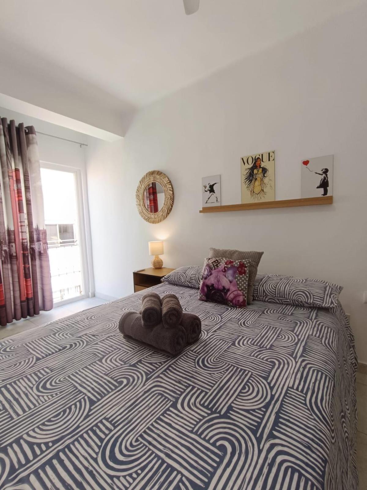 Room Alicante Center Екстер'єр фото